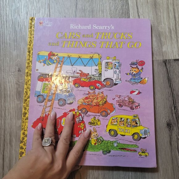 vintage Richard Scarrys Cars and Trucks and Things That Go Book golden book - Picture 10 of 14